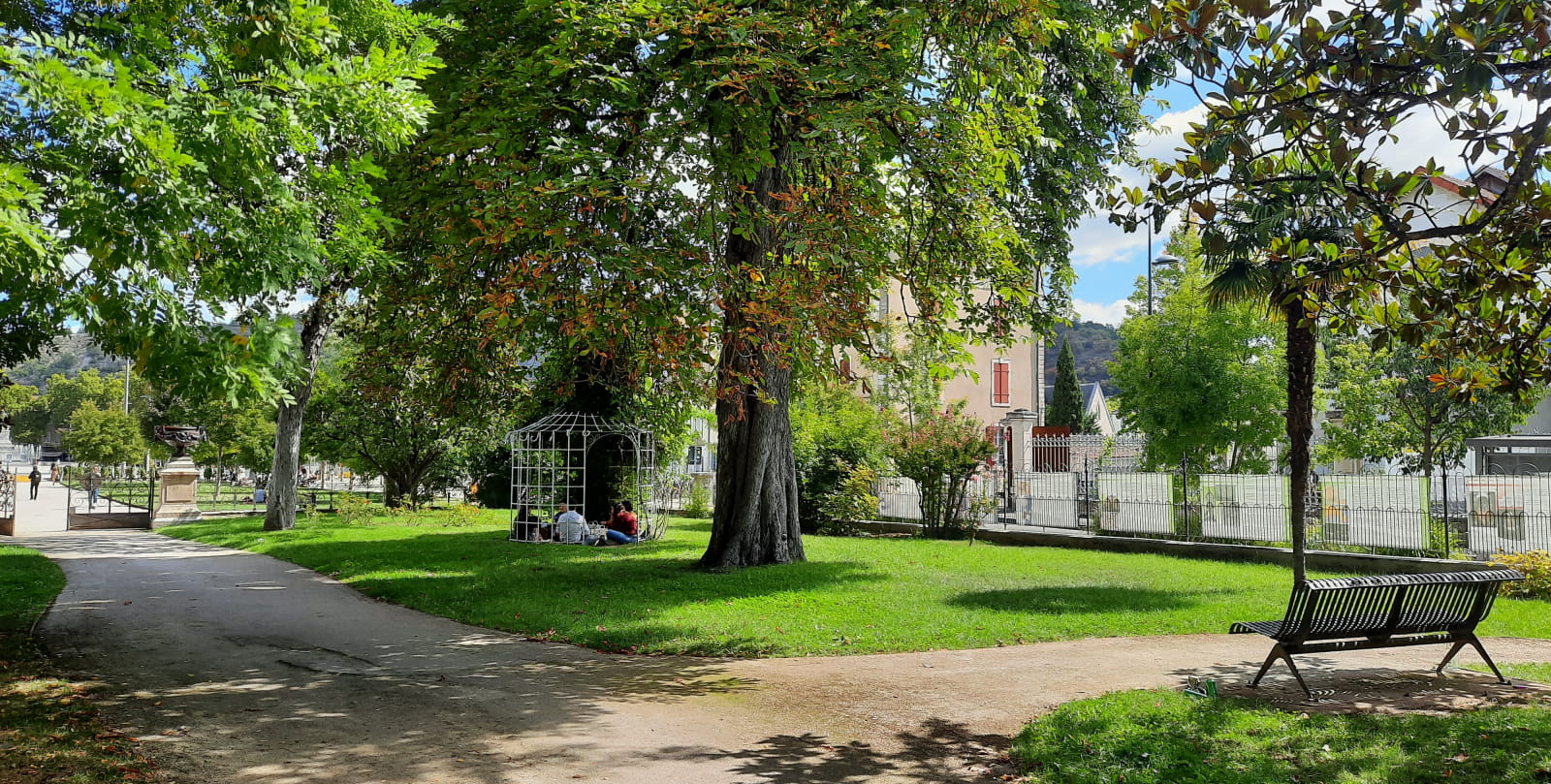 Cahors - Espace detente Square de Jouvenel 2